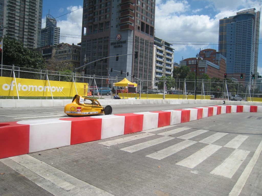 EcoTraveller practising on the track